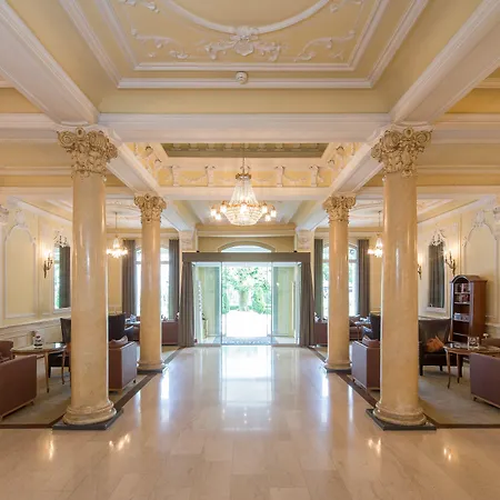 Szálloda Grand Beau Rivage