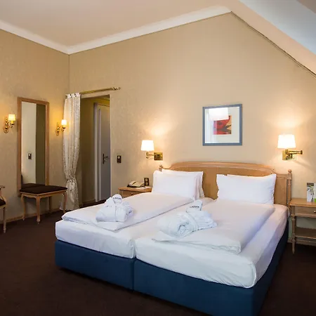 Отель Grand Beau Rivage