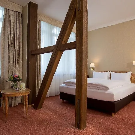 Отель Grand Beau Rivage
