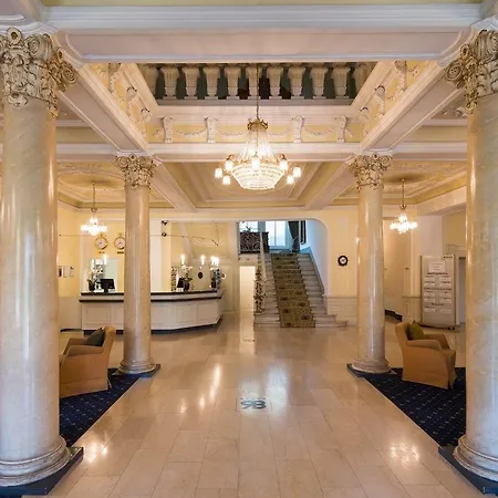 Отель Grand Beau Rivage